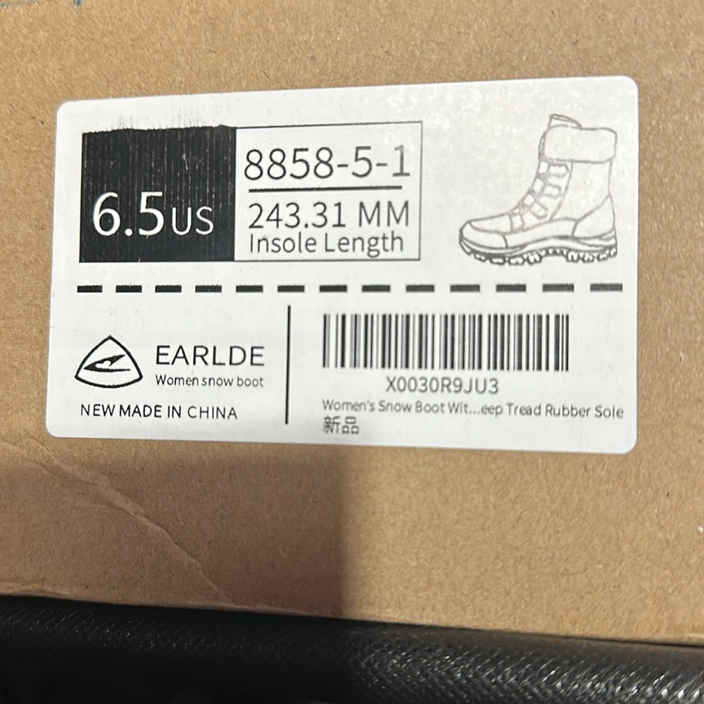 NWT & NIB EARLDE Women’s Snow Boot. Waterproof. size 6.5 - Picture 8 of 9